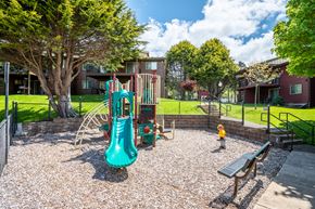 Lincoln City apartment for rent - Spyglass Playground