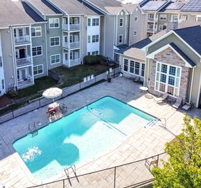 Billerica apartment for rent - Commons at boston road apartments pool and leasing center/community room