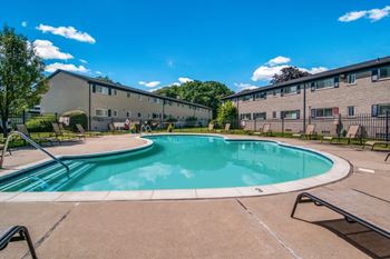 Swimming pool with sundeck