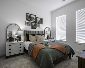 Oversized primary bedroom
