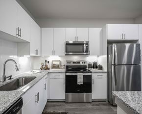 Houston apartment for rent - gourmet kitchen with granite countertops