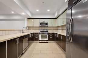 Los Angeles apartment for rent - Large-Size Kitchen with Energy-Efficient Appliances with Ample Cabinet Storage