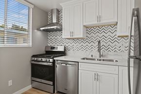 Los Angeles apartment for rent - Kitchen with Stainless-Steel Refrigerator, Stove, and Dishwasher