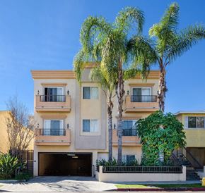 Los Angeles apartment for rent - Brockton Townhomes by Wiseman