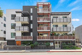Los Angeles apartment for rent - Sawtelle Pearl by Wiseman