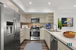 Los Angeles apartment for rent - Full-Size Kitchen with Energy-Efficient Appliances and Countertop Bar