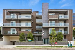 Los Angeles apartment for rent - Blackburn La Cienega by Wiseman