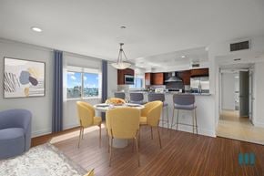Los Angeles apartment for rent - Open-Concept Kitchen and Dining Space with Countertop Bar