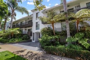 Los Angeles apartment for rent - Sidewalk View of Dorothy Westwind by Wiseman