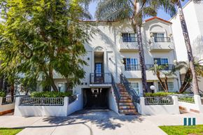 Los Angeles apartment for rent - Front Exterior of Stoner Homes by Wiseman