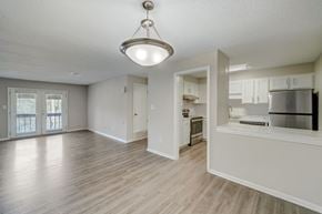 Hoover apartment for rent - Open Floor Plan at Hills at Hoover Apartments, Hoover Alabama
