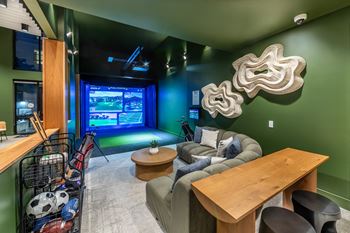 Golf simulator