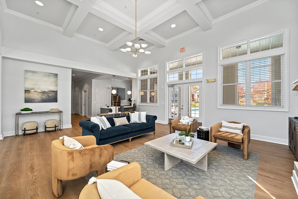 Grand Oaks Apartment Homes - apartments for rent in Chester Village ...