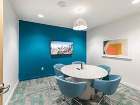 Fremont apartment for rent - Coworking Lounge Meeting Room at Embark Apartments in Fremont CA