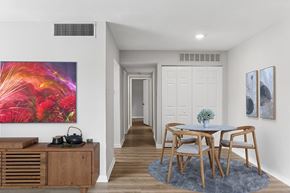 Leesburg apartment for rent - Dining area at Leesburg Apartments in Leesburg VA