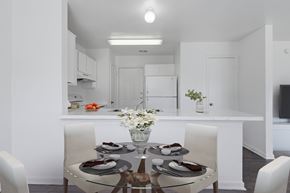 Channelview apartment for rent - Dining area at Sterling Green and Sheldon Ranch in Channelview TX