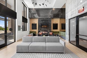 Social lounge