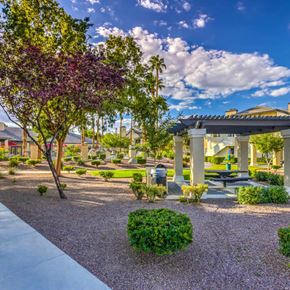 Las Vegas apartment for rent - Outdoor grilling area at Kaleidocope Apartment Homes in Las Vegas NV