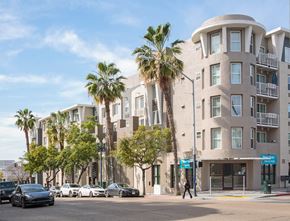 San Diego apartment for rent - Exterior Building Corner at il Palazzo Apartments in San Diego CA