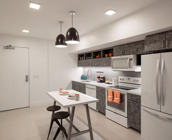 City modern finish package