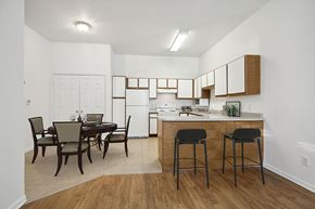 Houston apartment for rent - Kitchen with view of living area at Fallbrook Ranch in Houston TX