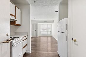 Richmond apartment for rent - Kitchen and Living Room at Guardian Place in Richmond VA