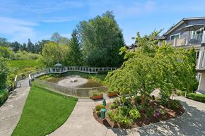 Kirkland apartment for rent - Landscaping at Woodlands at Forbes Lake Apartments in Kirkland WA