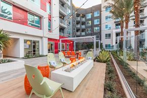 Orange apartment for rent - Pool Vibe Fire Table at Vita Apartment Homes in Orange CA
