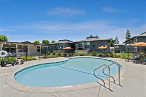 Tustin apartment for rent - Pool and Lounge Furniture at Westchester Park Apartments in Tustin CA