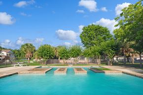 Dayton apartment for rent - Pool at Dayton Park Apartments in Dayton TX