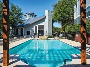 Dallas apartment for rent - Pool at Tivoli Apartments in Dallas Texas