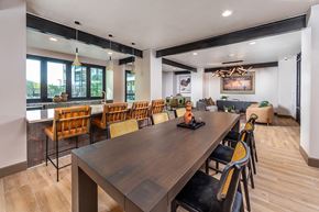 Austin apartment for rent - Social lounge at Cala Apartments in Austin TX