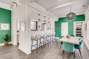 Denver apartment for rent - Social Lounge Dining at Sienna at Cherry Creek Apartments in Denver CO