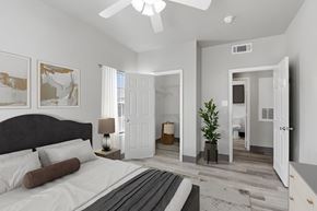 Houston apartment for rent - Bedroom at Almeda Park Apartments in Houston TX