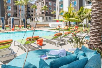 Vibe: saltwater pool and spa
