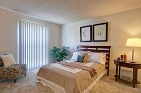 Richmond apartment for rent - Bedroom at Baycliff Apartments in Richmond CA