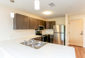 Miwaukee apartment for rent - Fully Equipped Kitchen