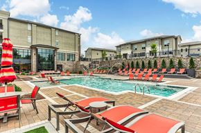 Woodstock apartment for rent - our apartments have a large pool and lounge chairs