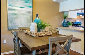 Bradenton apartment for rent - Dining Room at Bay Club, Florida, 34207