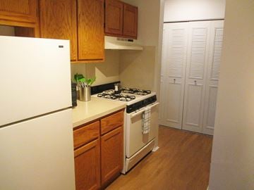 Midland apartment for rent - Forest Glen - Kitchen at Forest Glen, Midland, MI