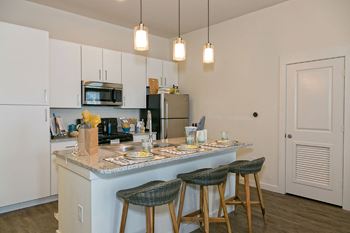 Gourmet kitchen with island