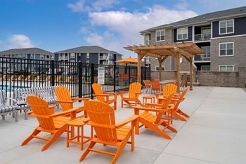 Outdoor lounge with firepit