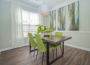 Alpharetta apartment for rent - Apartment Home Dining Room