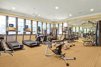 24 Hour fitness center with free weights