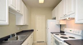 Kennesaw apartment for rent - highland court senior living exterior kitchen