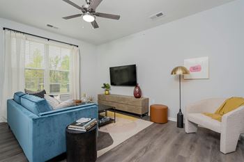 9-Foot ceiling height