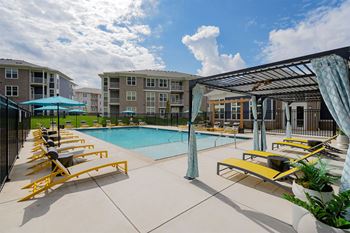 Outdoor swimming pool