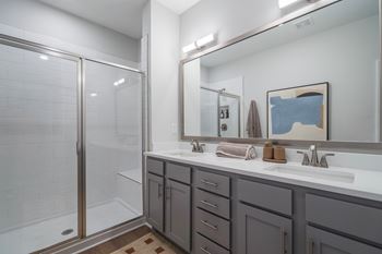 Designer bathroom & interior unit finishes