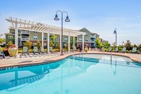 Easley apartment for rent - the swimming pool at the preserve at polo ridge apartments