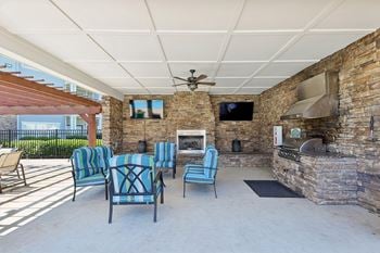 Outdoor grilling station